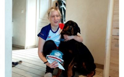 Championne du monde de Dog Dancing 2022 par équipe, Félicitations à Alyson et Magnum !